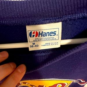 Authentic vintage “Hard Rock Honolulu” crewneck.
